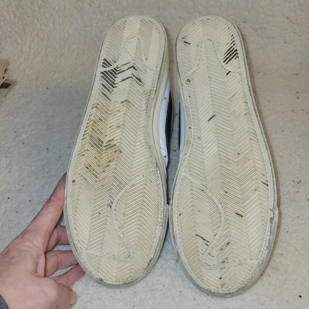 Nike White Black Blazer Mid 77 Suede Shoes Sneakers Men's‎ Size 8.5  Vtg